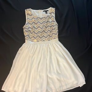 Forever 21 Size small Sequin dress